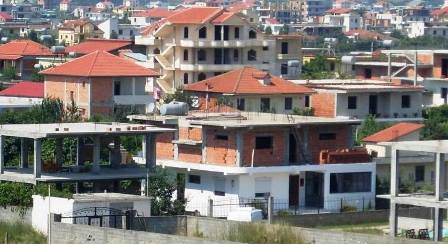 Legalizohen 480 parcela me ndertime informale
